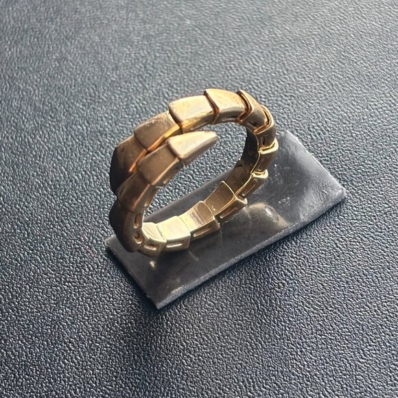 Bvlgari Serpenti Viper 18K Yellow Gold Wrap Ring. - Picture 4 of 9
